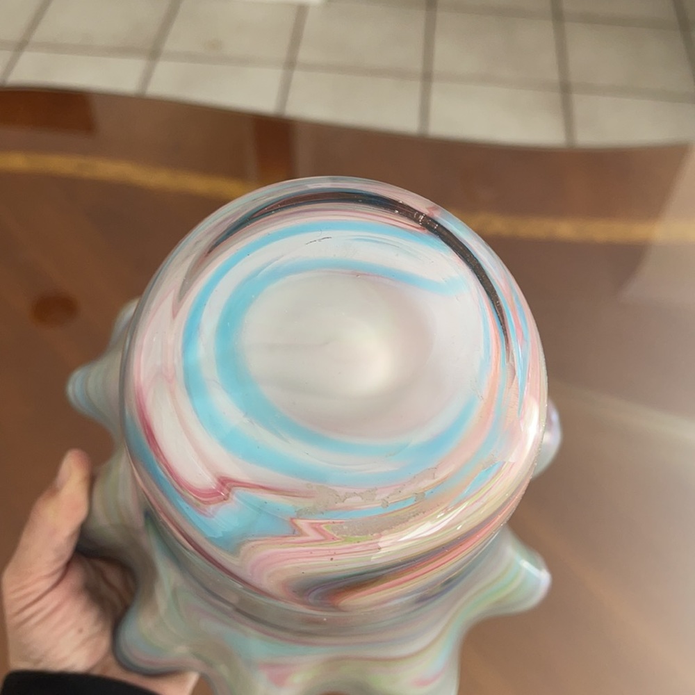 Vintage Hand Blown Glass Vase NWOT - Picture 5 of 7